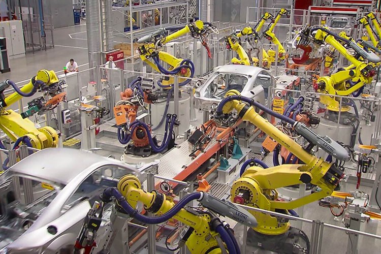 ABD'de imalat sanayi PMI ağustosta beklentileri aştı