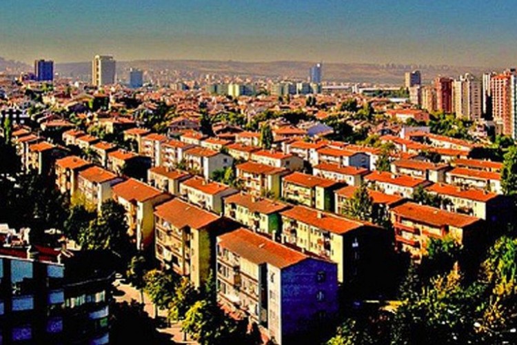 Bahçelievler'de binaların yüzde 35'i yenilendi