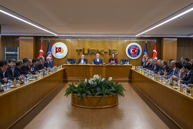 "Vergi düzeni adil değil"