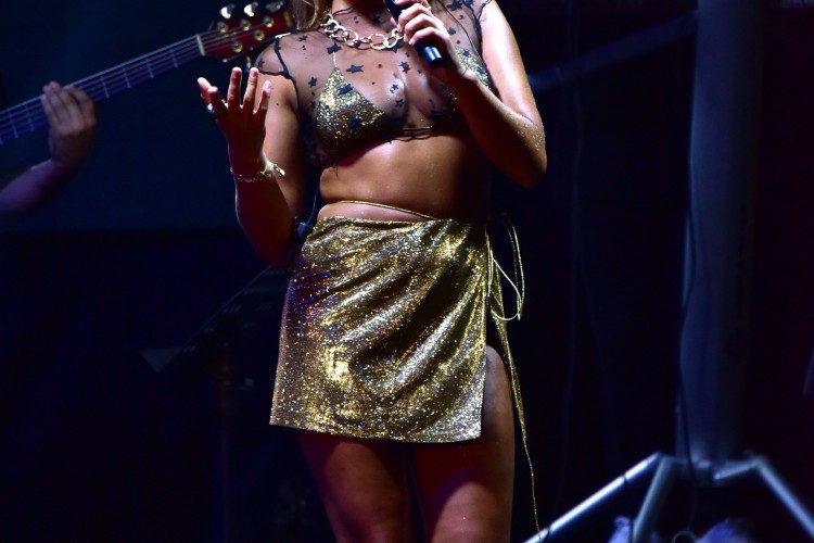 Genç Şarkıcı Cerem Onurluer Büyüledi