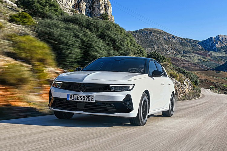 Opel efsaneleri yarım asrı geride bıraktı