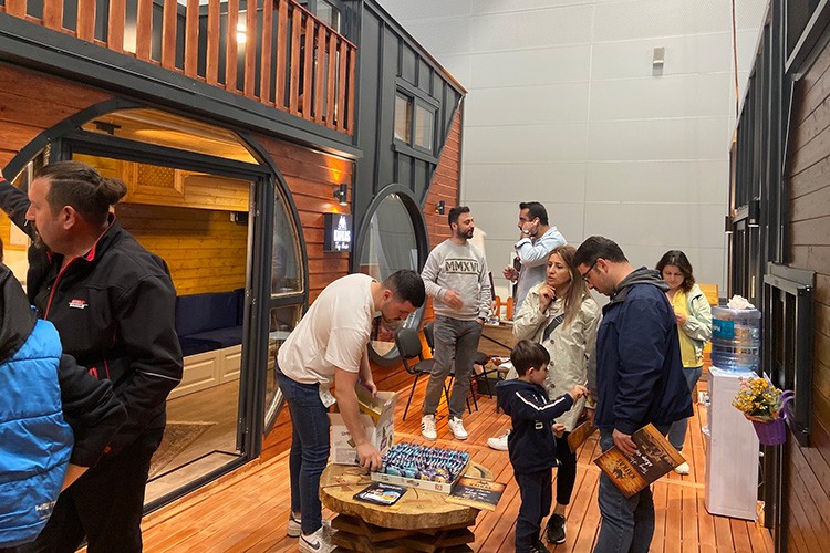 Mersin kamp ve karavan tutkunlarını bekliyor