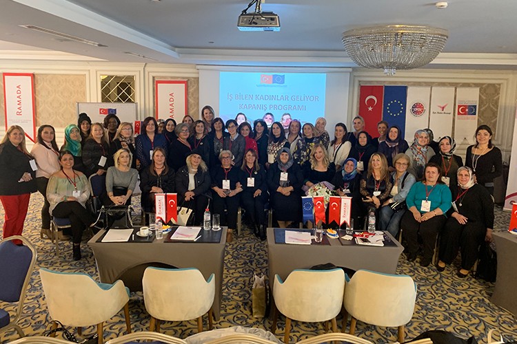 100 kadın kendi işini kuruyor