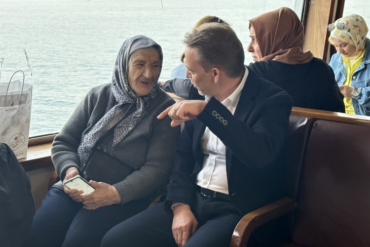 Darülaceze sakinleri Boğaz'da moral depoladı