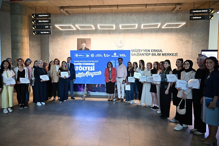 75 kadına üçer hafta eğitim