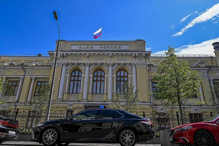 Rusya Merkez Bankası: İkincil yaptırımlar ihracat ve ithalatı etkiliyor