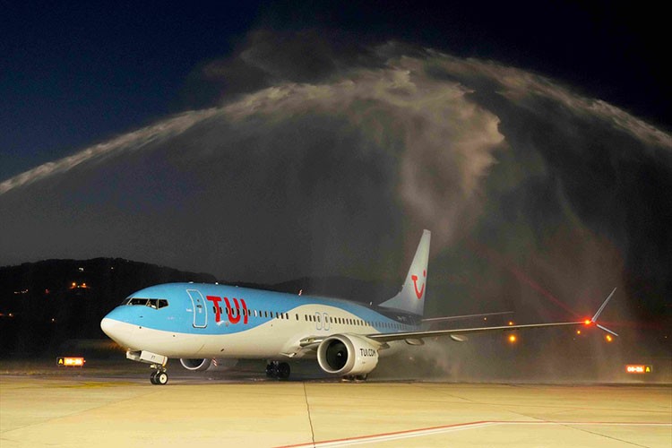 Gazipaşa-Alanya ile Amsterdam arasındaki uçuşlar artırıldı