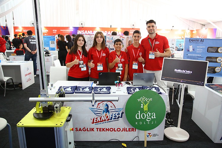 TEKNOFEST 2025'te Türkiye Üçüncüsü Oldu