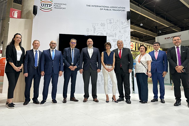 130 yıllık Toplu Taşımacılar Birliği'ne Türk yönetici