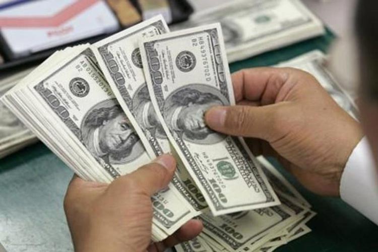 Özel sektörün yurt dışı kredi borcu düştü