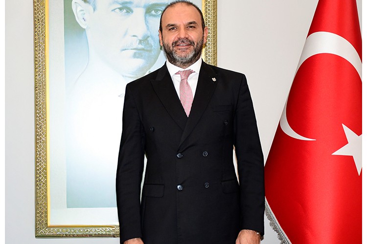 Altı serili koleksiyonla Etrofil fark yaratıyor