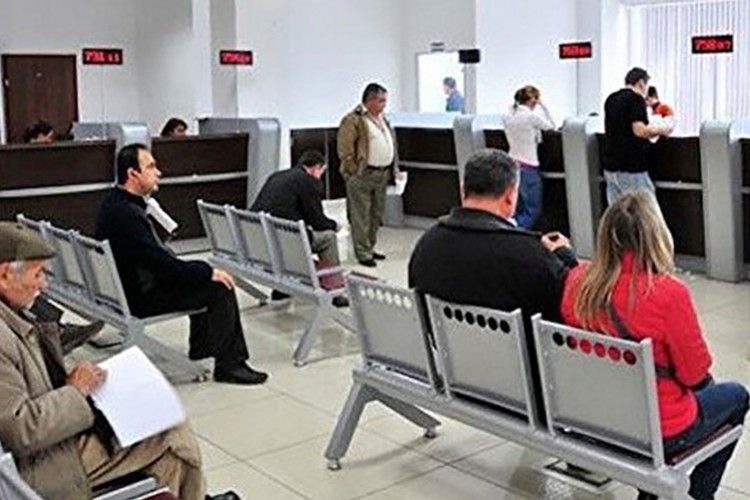 Bankacılık sektörünün mevduatı azaldı