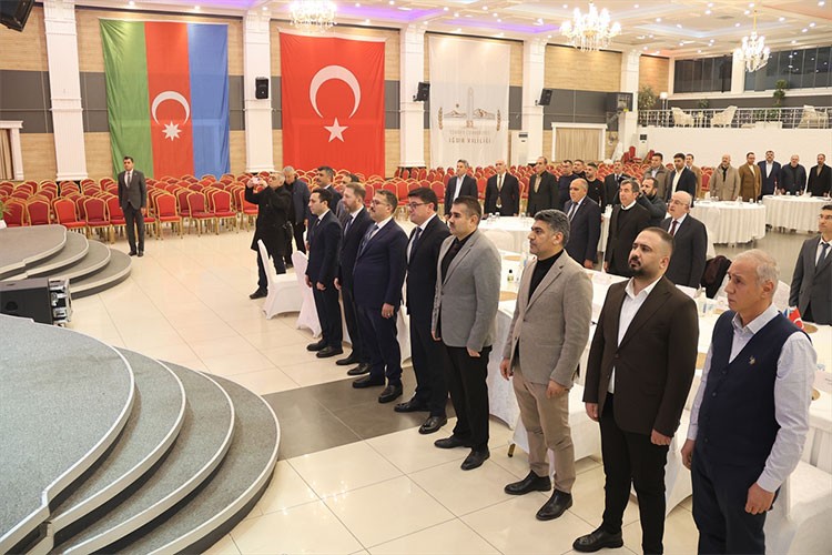 Iğdır'da "Azerbaycan Yatırım Fırsatları Tanıtım Toplantısı" düzenlendi