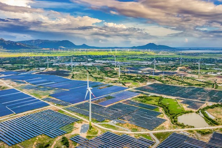 Vodafone Türkiye enerjisini güneşten alacak