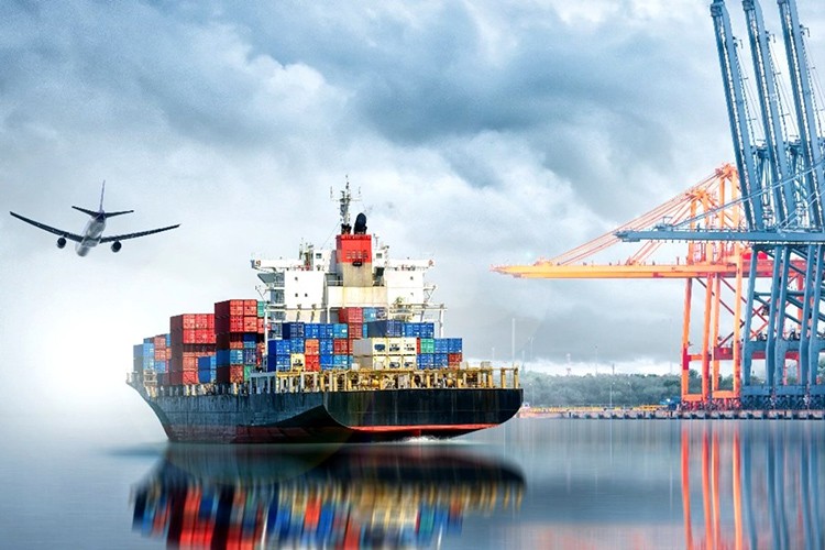 Dış ticaret açığı 56 milyar dolar