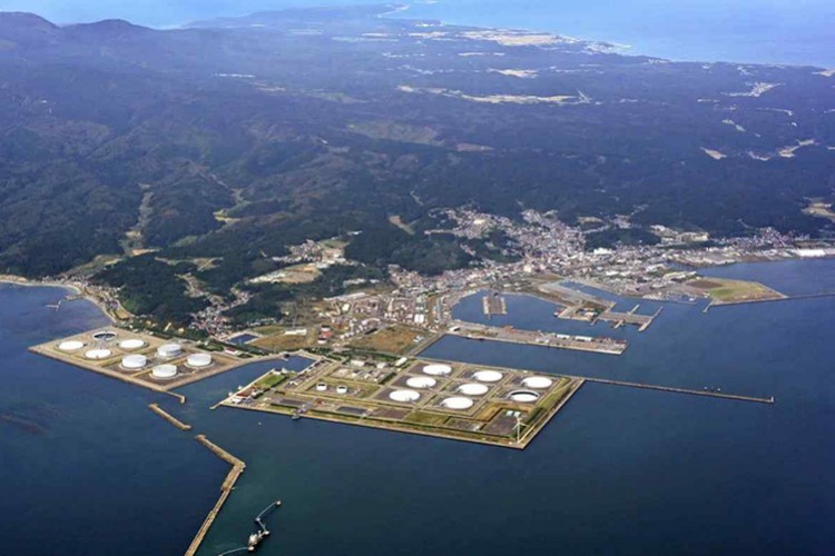 Japonya da devlet rezervinden petrol kullanacak