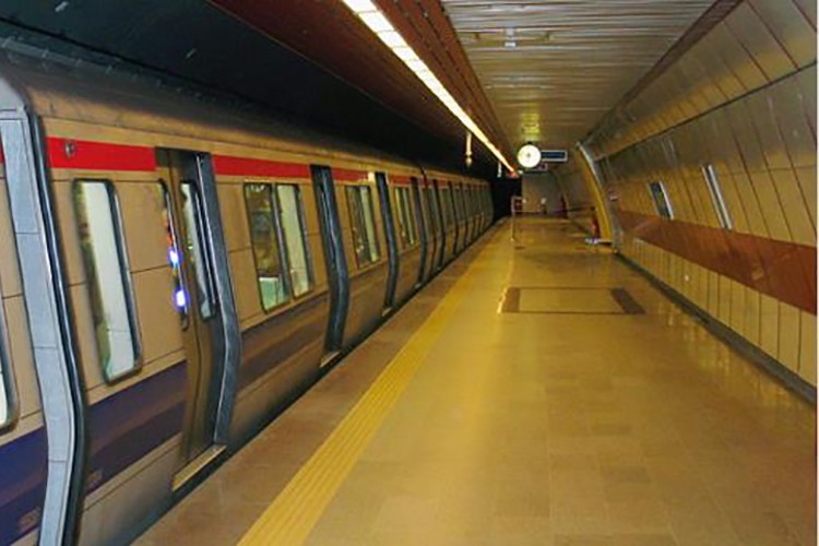 "Başakşehir-Kayaşehir Metro Hattı'nı 1 milyona yakın kişi kullandı"