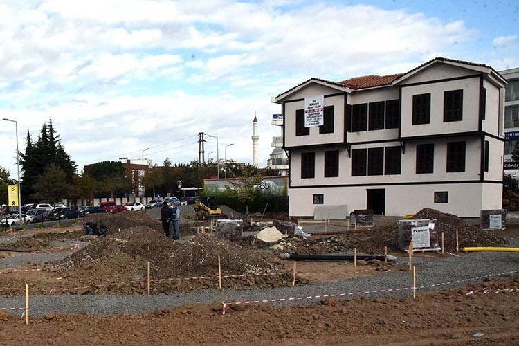 Atatürk Evi'nde çalışmalar tam gaz