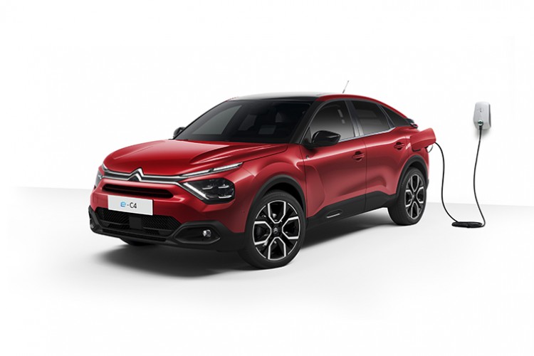 Citroen E-C4 Ekim'de Türkiye'de