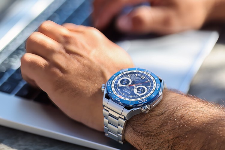 Türkiye'de en hızlı yükselen amiral gemisi akıllı saat oldu