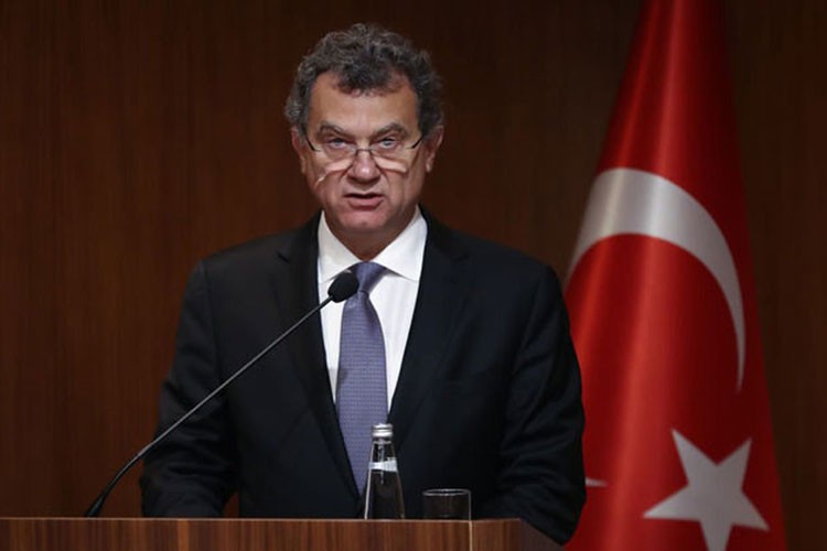 "Dijital dönüşüm kat edilmesi gereken önemli bir mesafe"