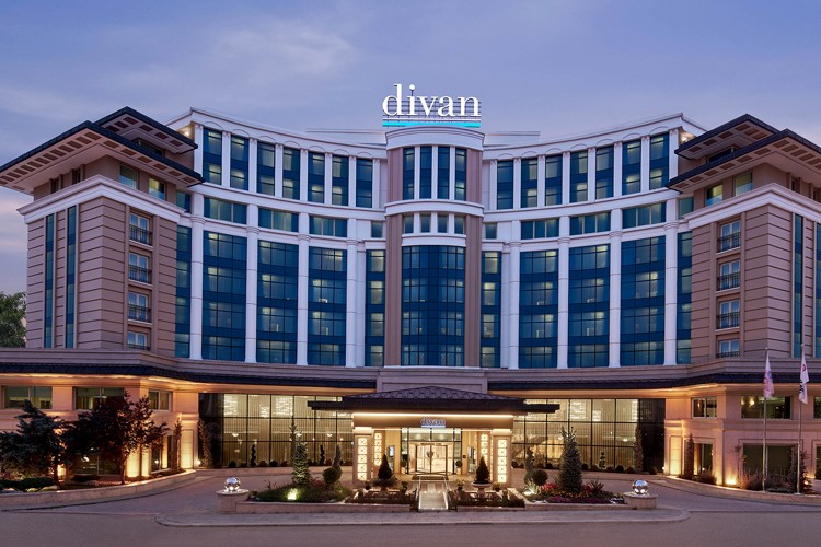 Divan Ankara Otel'de Haute Grandeur'den iki ödül birden