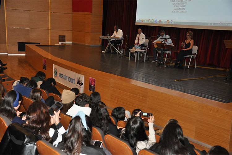 Korunmaya muhtaç çocuklar yararına konser düzenlendi