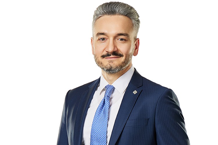 Vakıf Katılım'dan elektrikli araç şarj harcamalarına %20 iade