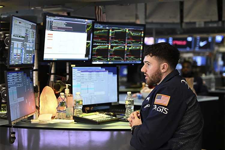 New York borsası düşüşle açıldı