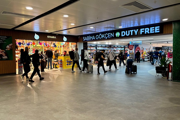 Sabiha Gökçen'de duty free alanı yenilendi
