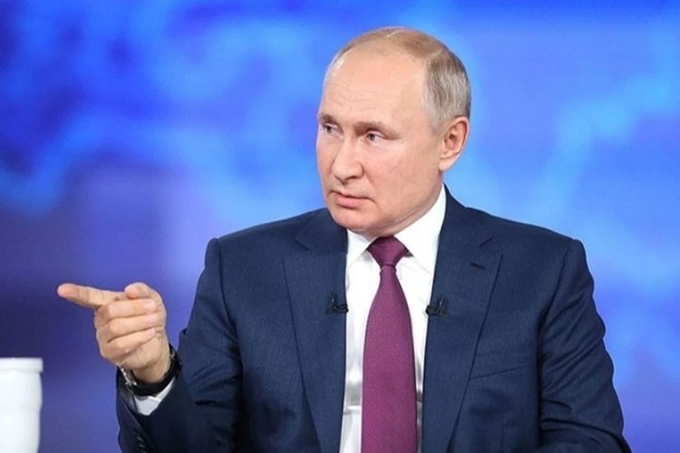 Putin, Arktik bölgesinde yatırım için talimat verdi