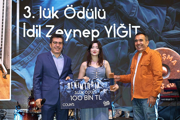 Sürdürülebilir moda için yarışan üniversiteli tasarımcılar ödüllendirildi