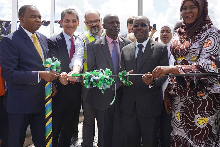 Tanzanya'daki dev proje temel atma töreniyle başladı