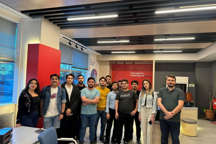 Bursa Uludağ Üniversitesi öğrencilerinin eğitimine Coşkunöz Eğitim Vakfı desteği