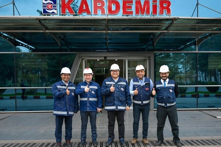 Malezya Büyükelçisi'nden KARDEMİR'e ziyaret