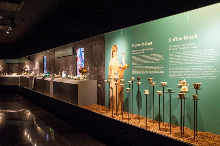 Seramik Sanatına Yön Veren Ustaları Yakından Tanıyalım: