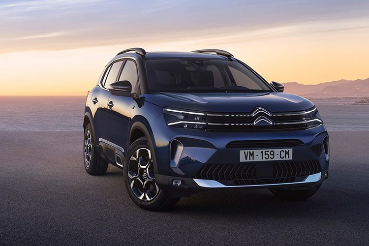 Citroen'in yeni C5 Aircross modeli tanıtıldı