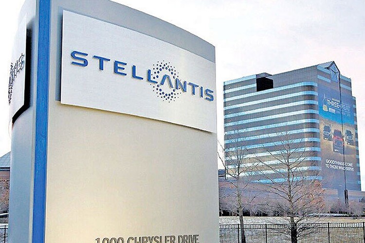 Stellantis'de 2 bin 450 kişinin işine son verilecek