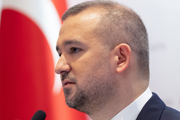 "Enflasyonun düşüşüne göre sıkı duruşumuzu koruyacağız"