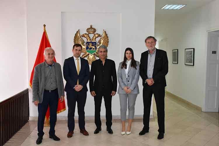 Bülent Kaya'dan Karadağ Çıkarması