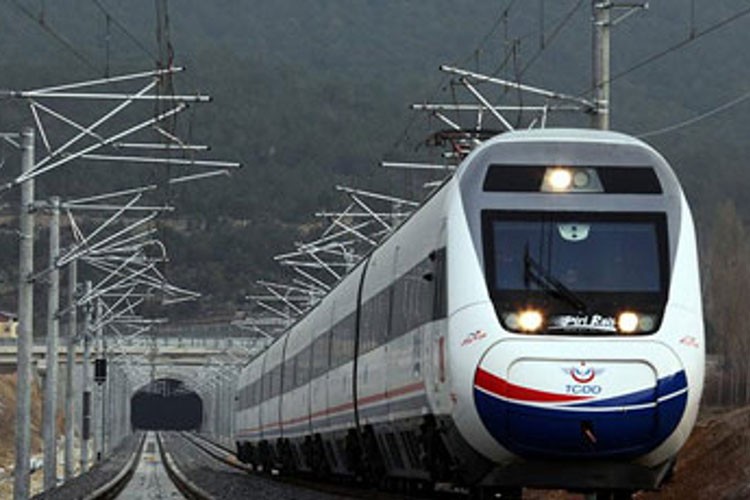 Demir yollarında 270 bin litre yakıt tasarrufu sağlandı