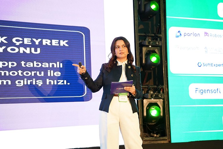 Sektör liderlerini geleceğin müşteri deneyimiyle tanıştırdı