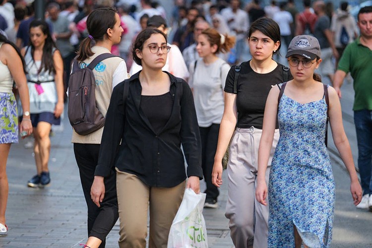 Türkiye nüfusunun yüzde 49,98'ini kadınlar oluşturuyor