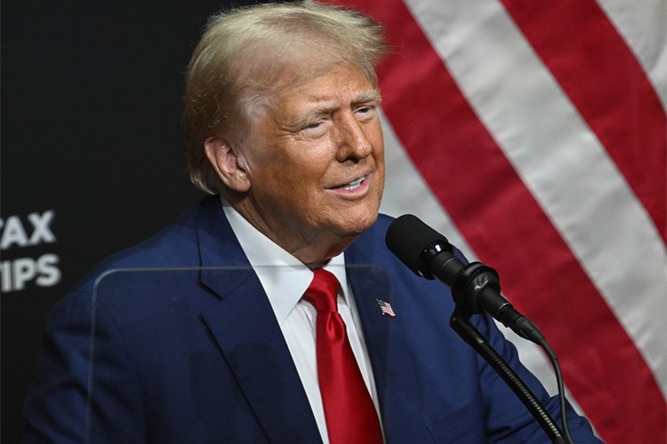 Trump, Hindistan'a yüzde 25 tarife uygulanacağını söyledi