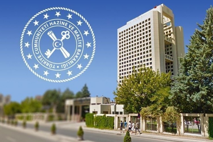 Hazine ve Maliye Bakanlığı, işlenmemiş altın ithalatına getirilen kota uygulamasını değerlendirdi