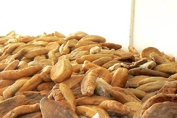 Dünya Ekmek Günü'ne özel israfı önleyin çağrısı