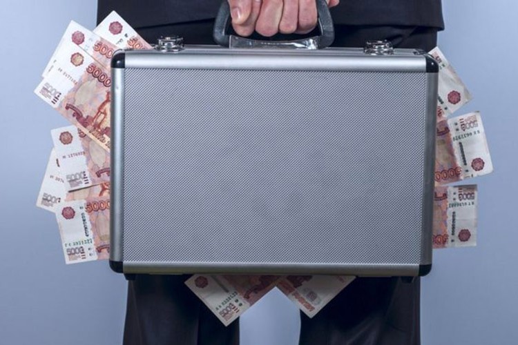 İngiltere'deki Rus yatırımlar krizi nasıl etkiliyor?