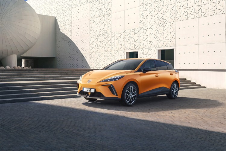 MG ile Ocak Ayında %100 Elektrikli Sürüşe Geçiş Çok Kolay