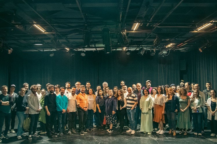 Tiyatro Kooperatifi Yönetim Kurulu'nda bayrak değişimi