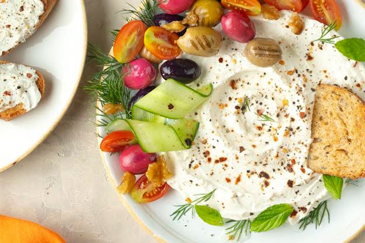 Labne Peyniri 40 Yaşında